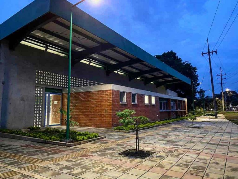 construccion de coliseos deportivos